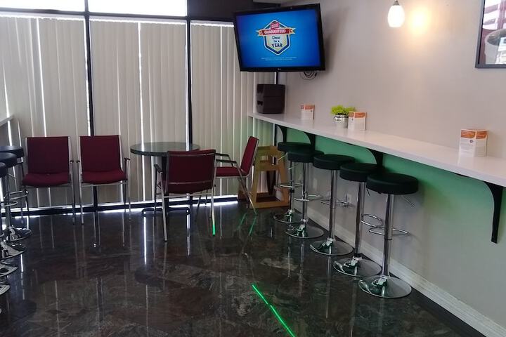 Breakfast area