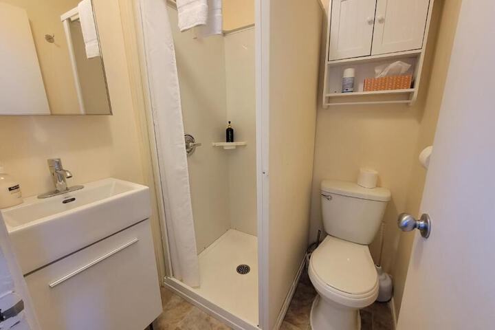 Room 42 of 68