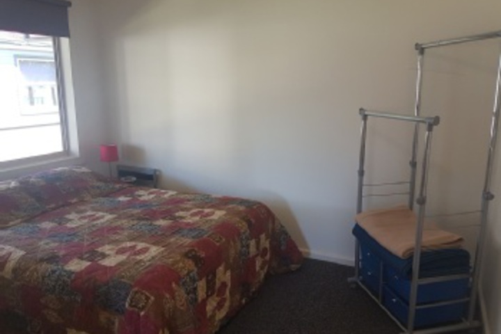 Room 370 of 792