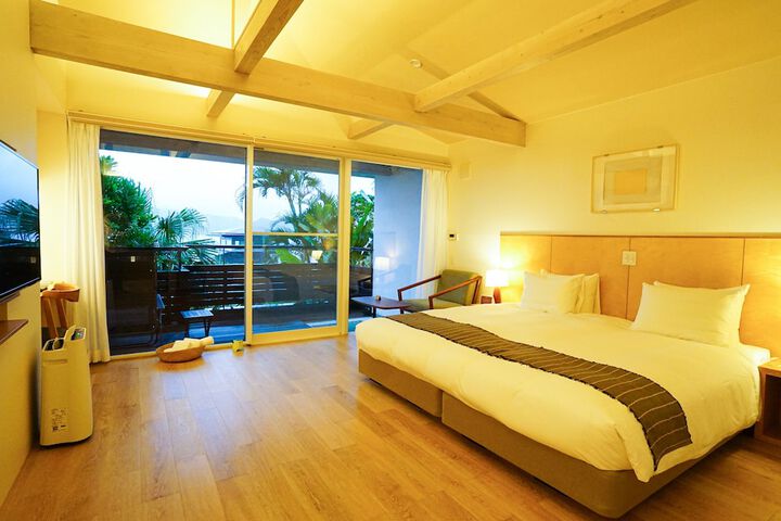 Room 15 of 72