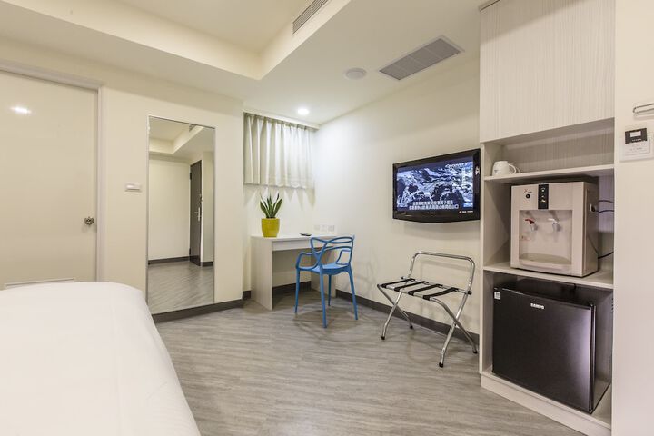Room 12 of 59