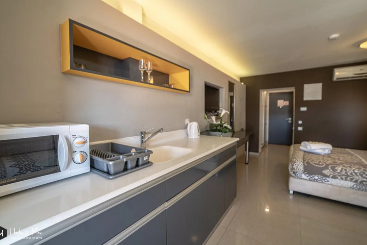 guest_rooms