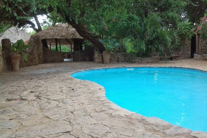 Pool 10 of 23