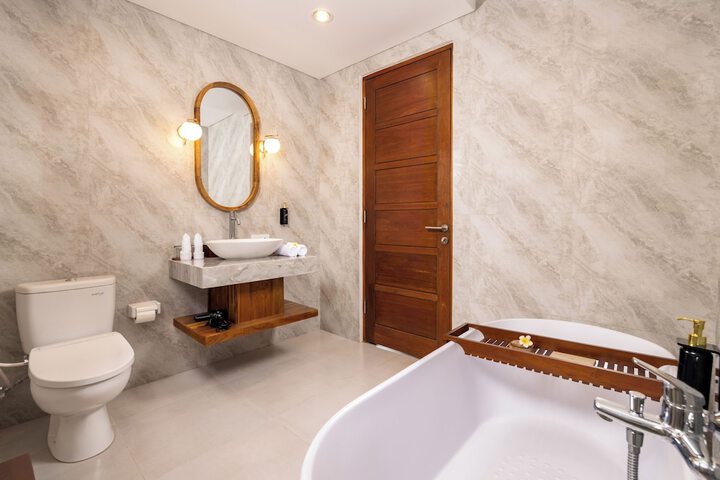 Clean Restrooms