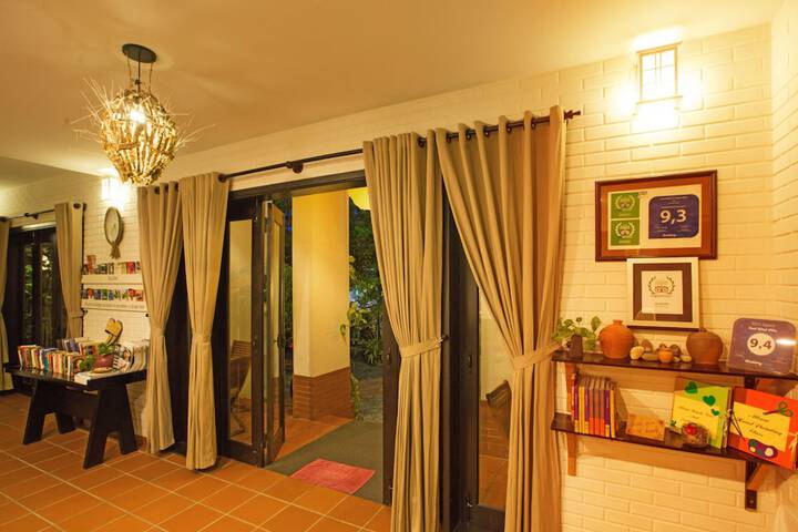 Hotel Interior 3 of 111