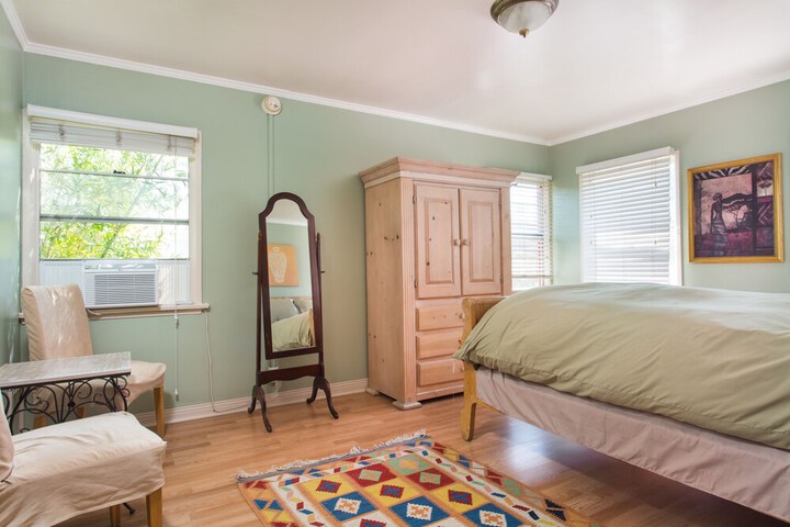 Room 11 of 58