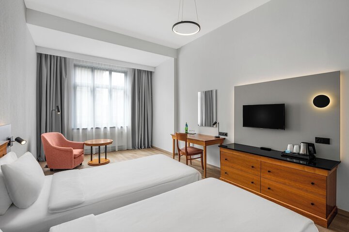 Room 22 of 56