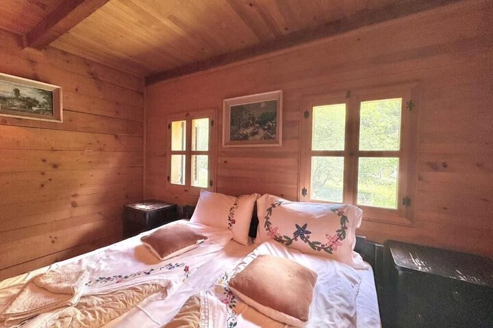 Room 21 of 57