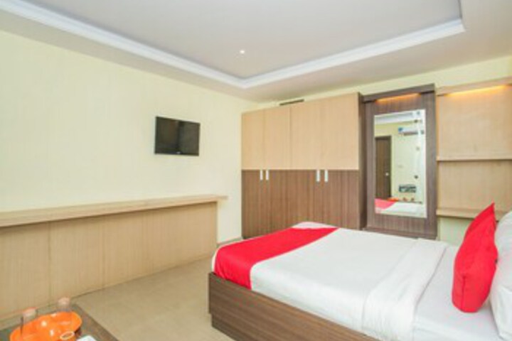 Room 30 of 30