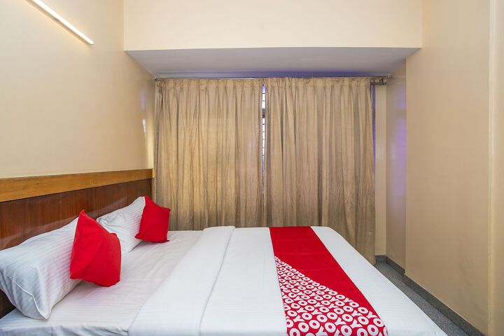 Room 8 of 24