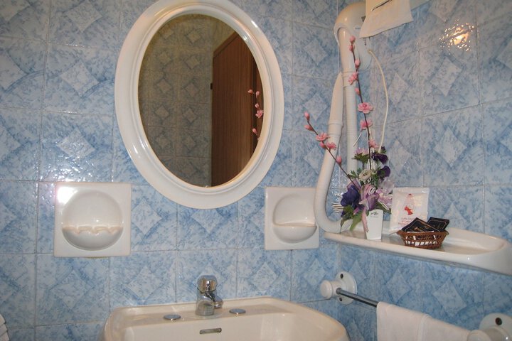 Clean Restrooms