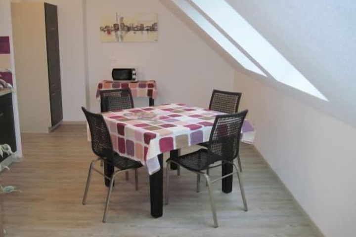 Dining 55 of 61