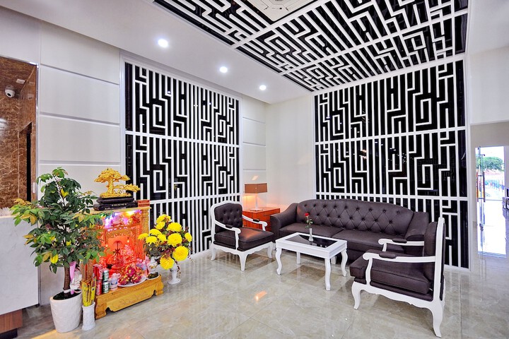 Hotel Interior 7 of 65
