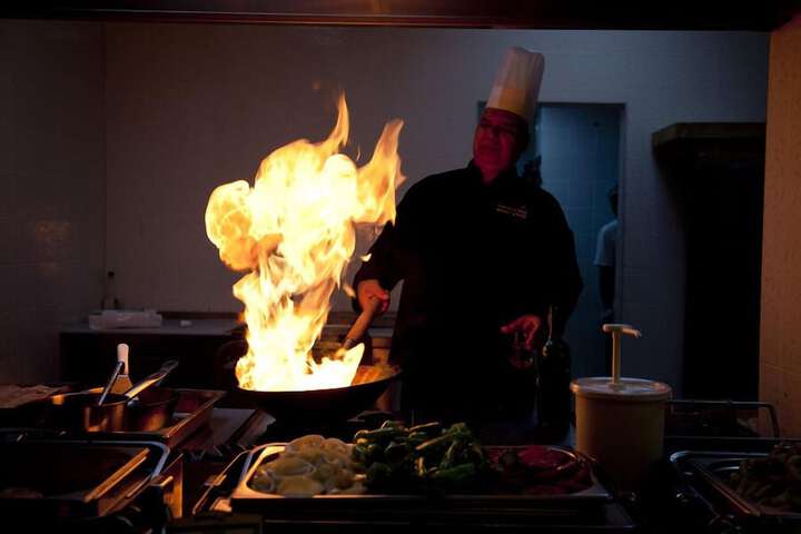 Dining 82 of 109