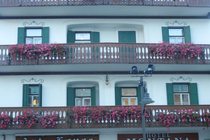 Hotel 62 of 67