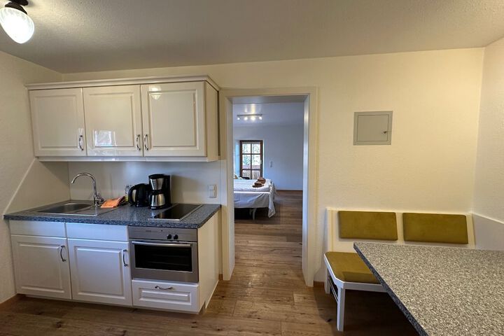 Room 75 of 221