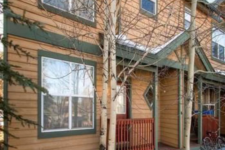 Image of Kingdom Park Townhomes 830