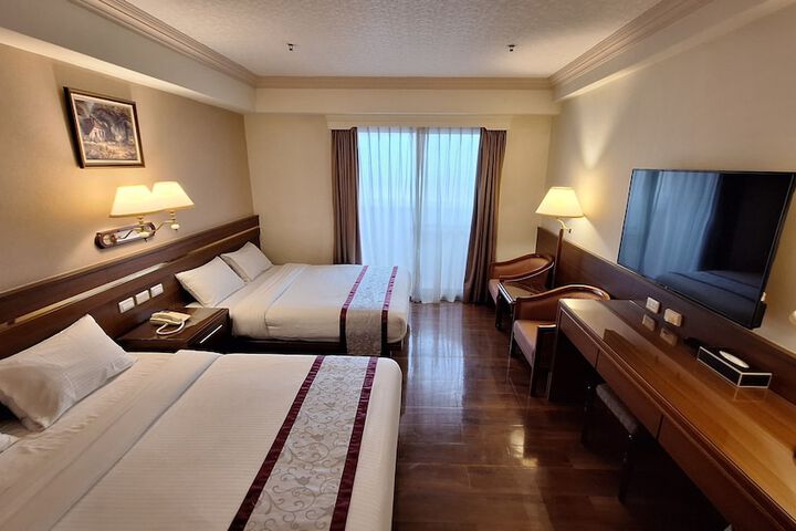 Room 15 of 60