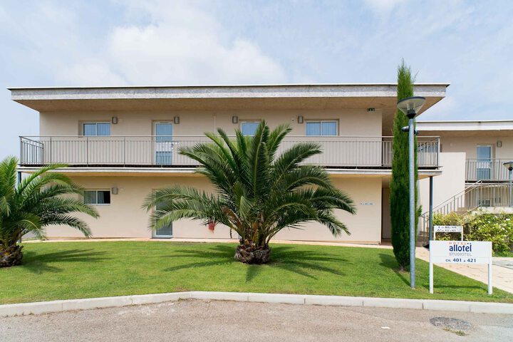 Hotel 75 of 78