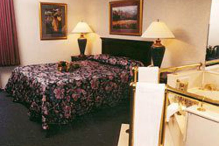 Room 3 of 3