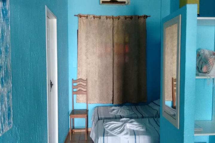 Room 12 of 17