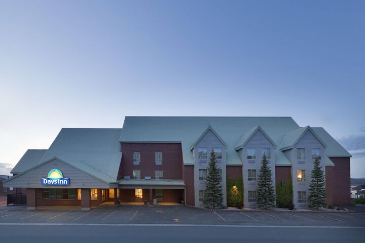 Hotel 16 of 16