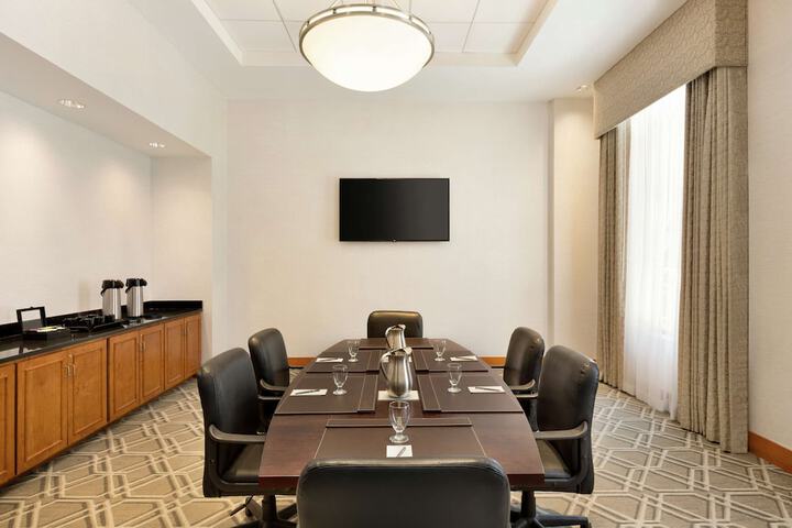 Meeting facility