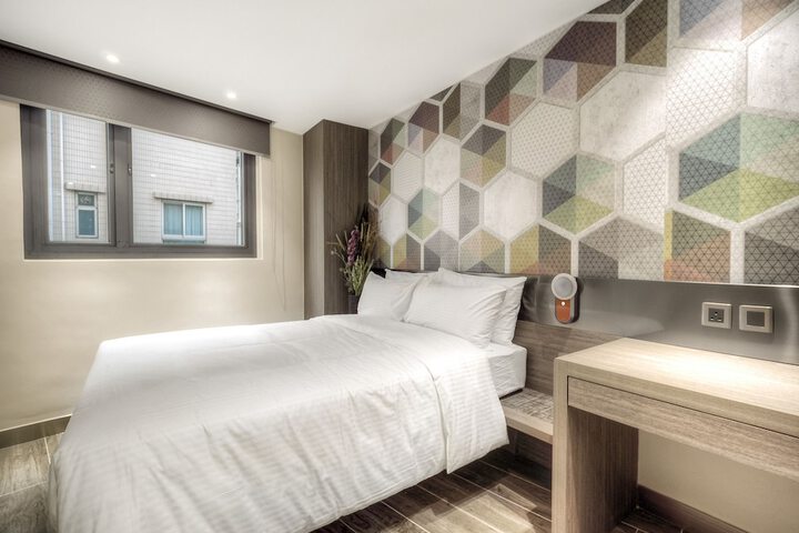 Room 7 of 21