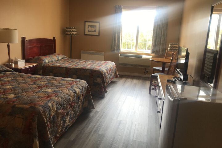 Room 3 of 18