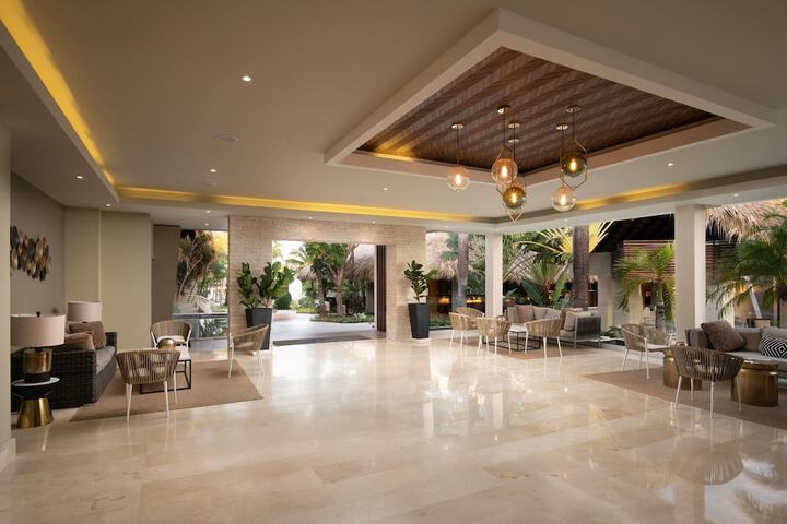 Guest Lobby