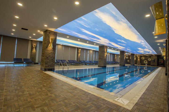 Pool 29 of 107