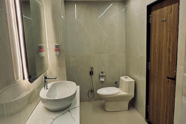 Room 46 of 75
