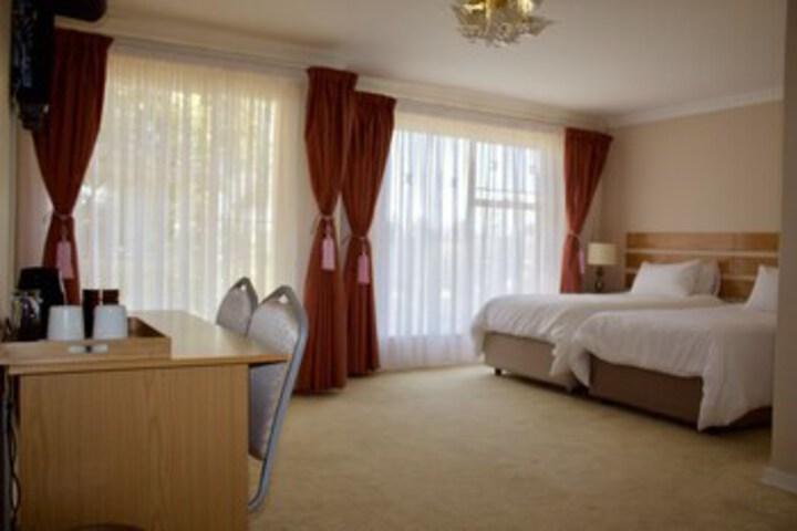 Room 14 of 17