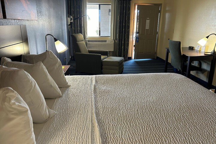 Room 18 of 42