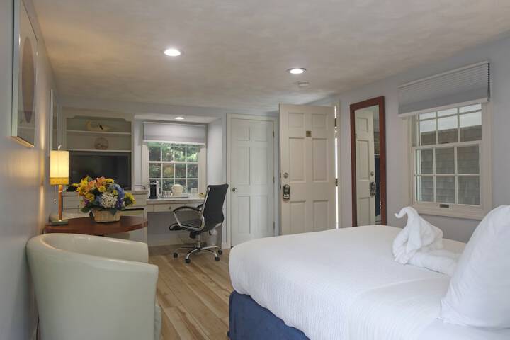 Room 20 of 100