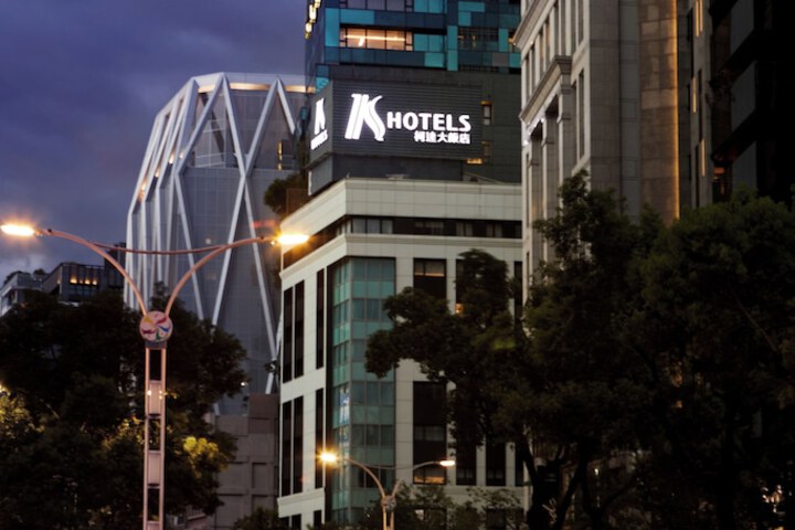 Hotel 119 of 121