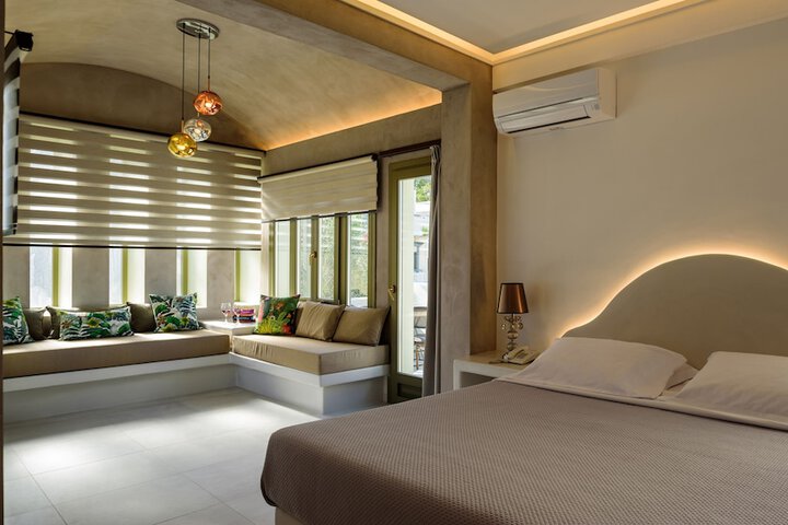 Room 40 of 127