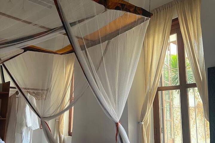 Room 5 of 53