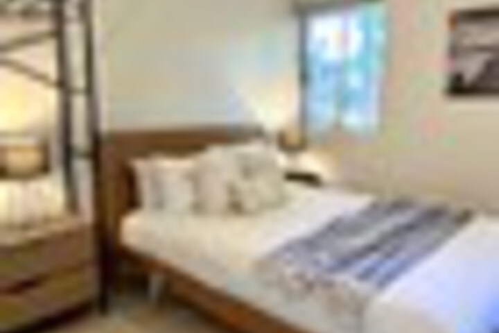 Room 62 of 252