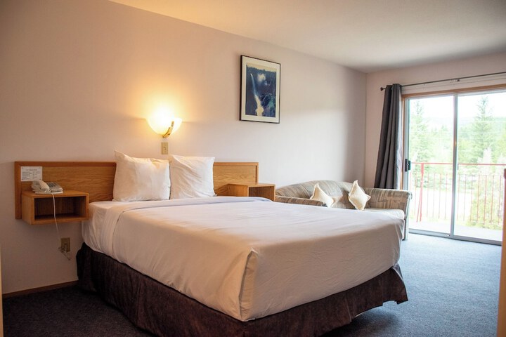 Room 4 of 29