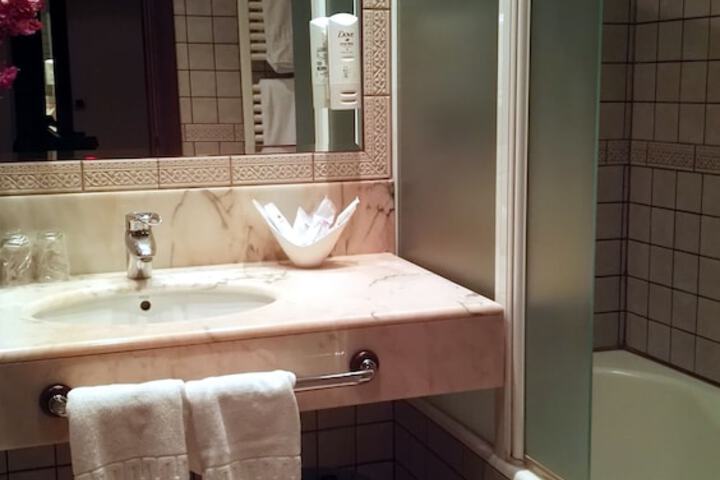 Bathroom Interior Photo