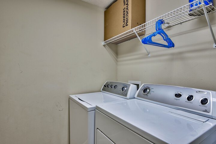 Laundry 20 of 26