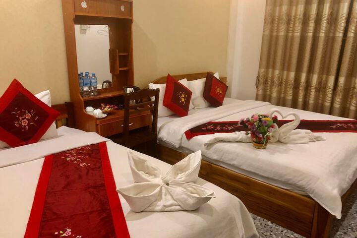 Room 15 of 32