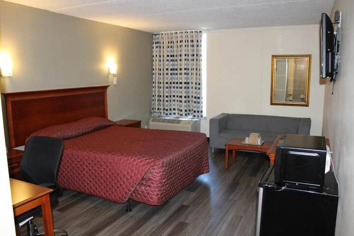 Room 6 of 39