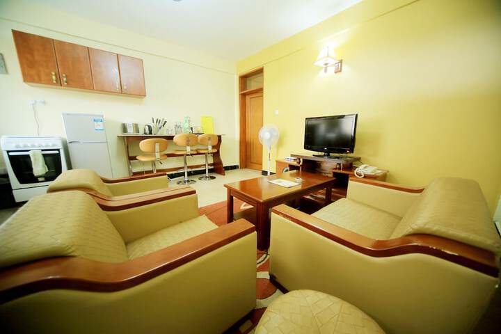 Room 12 of 30