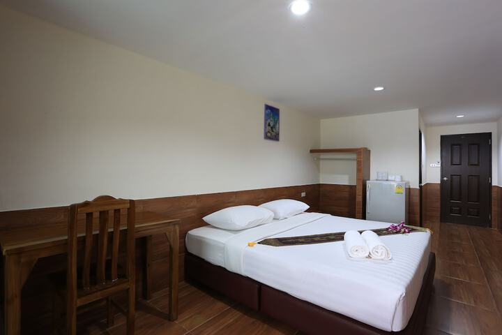 Room 17 of 52