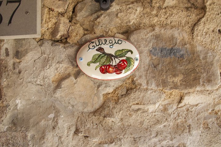 Room 5 of 31