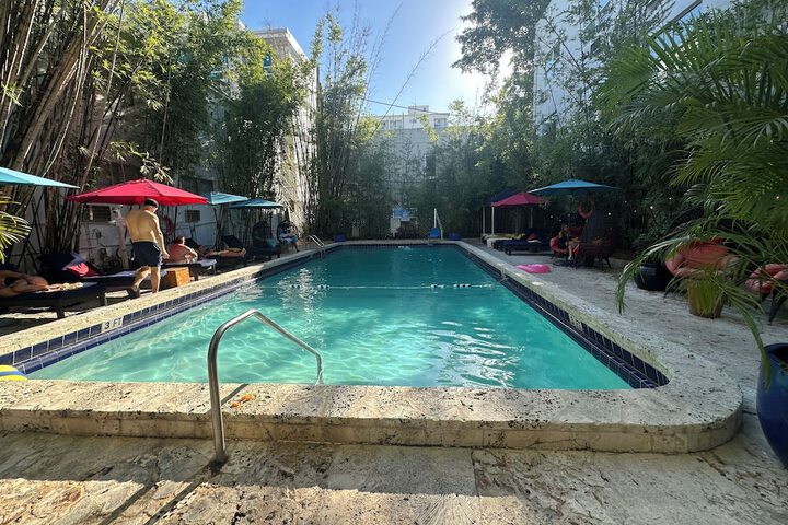 Pool 47 of 59