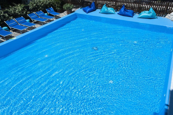 Hotel with Pool