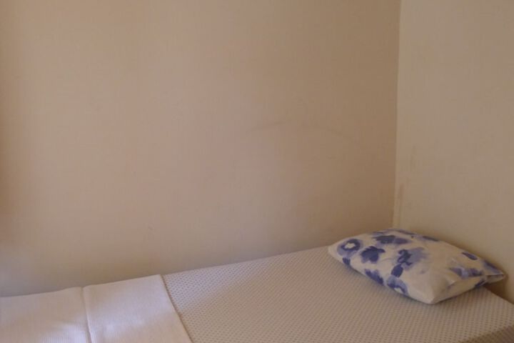 Room 137 of 263